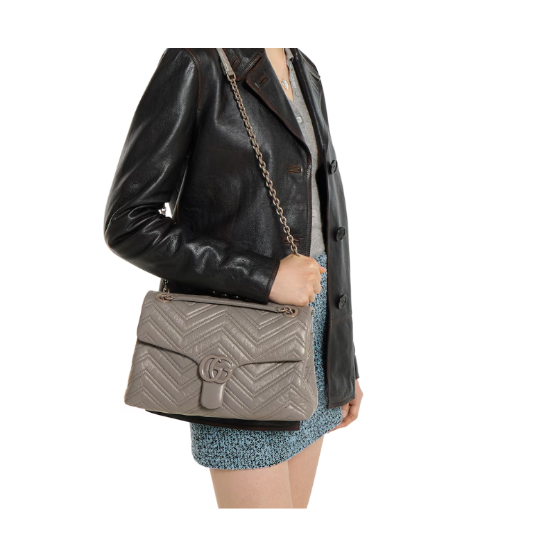 GG Marmont medium shoulder bag