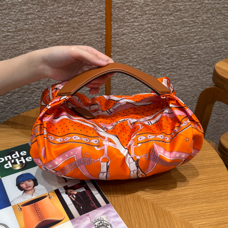 Hermes Balusoie Bag