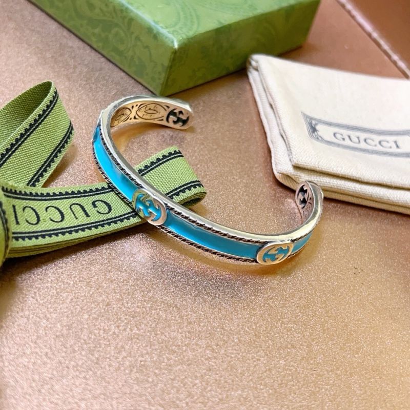 Gucci Silver Cufff bracelet