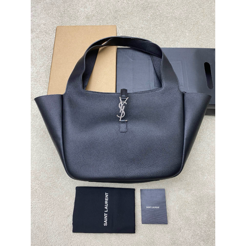 LE 5 À 7 BEA TOTE aus weichem Hirschleder-Black/silver