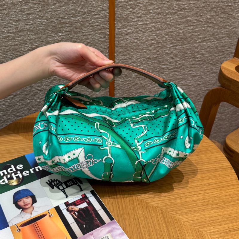 Hermes Balusoie Bag