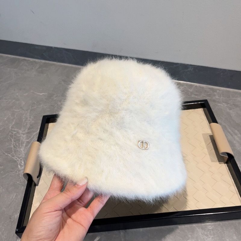 Christian Dior D-Tulipe Cloche 